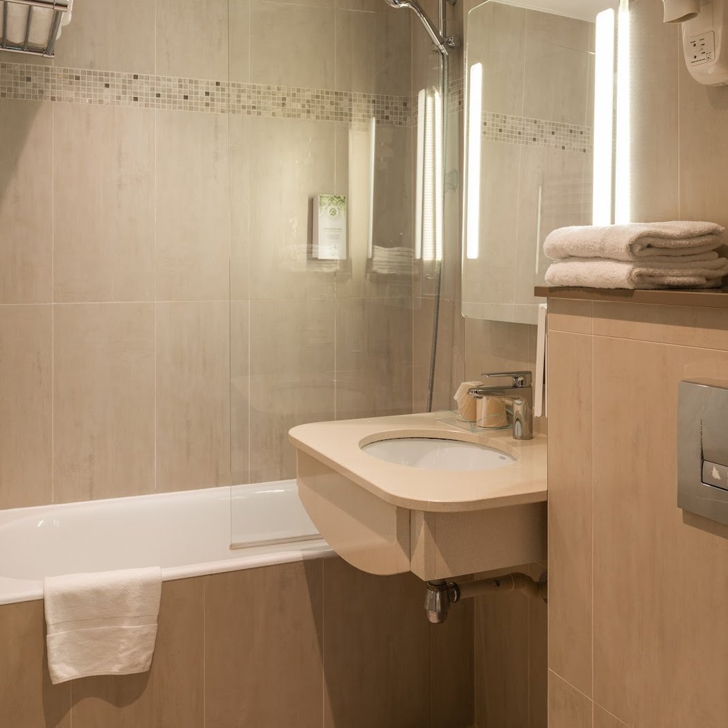 Best Western Hôtel Au Trocadéro 3